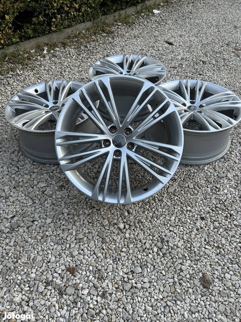 Eladó 5x112 r20 gyári Audi alufelni szett!