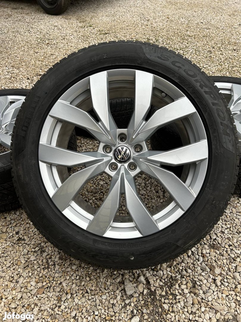 Eladó 5x112 r20 gyári VW Touareg alufelni!