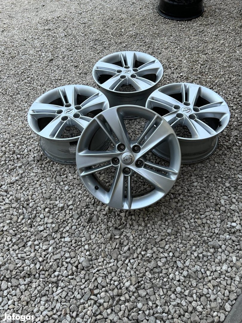 Eladó 5x115 r17 gyári Opel alufelni szett!