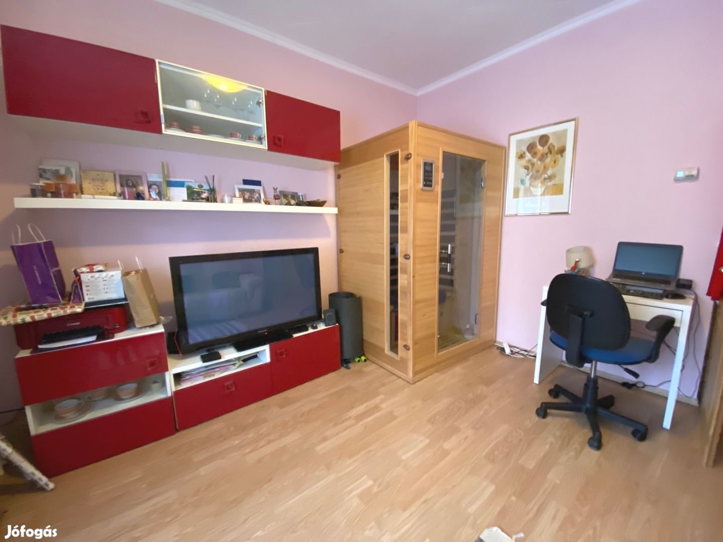 Eladó 60 m2 családi ház, Vác