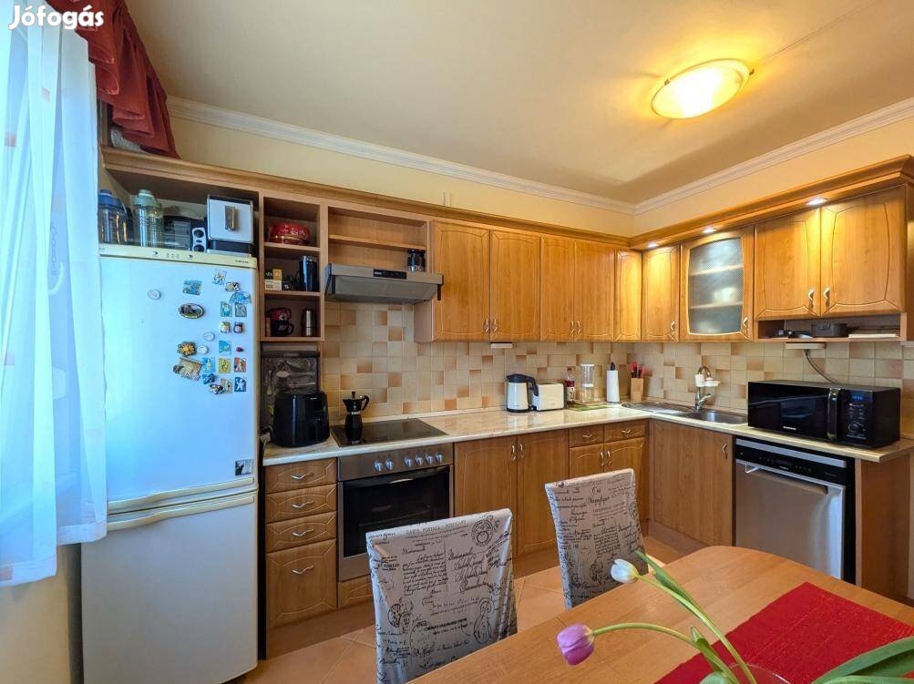 Eladó 61 nm-es lakás Debrecen 5171012