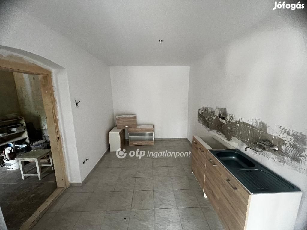 Eladó 63 nm-es ház Szihalom
