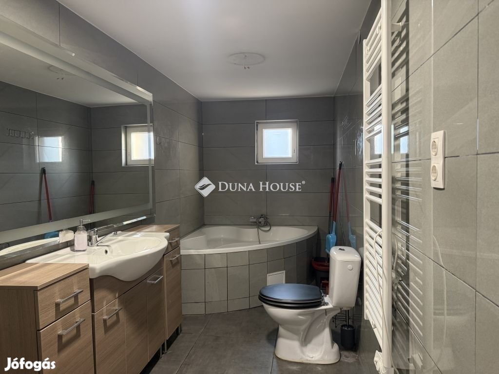 Eladó 64 nm-es ház Monorierdő