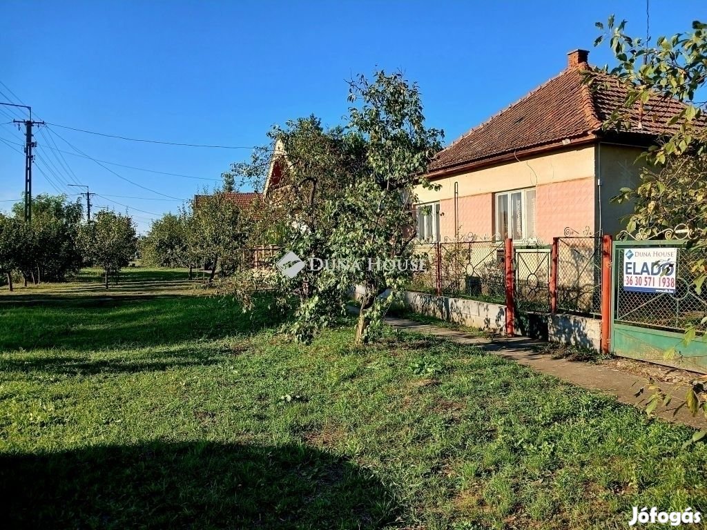 Eladó 64 nm-es ház Sárrétudvari