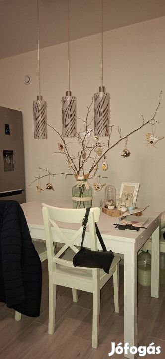 Eladó 65 nm-es Felújított panel lakás Debrecen
