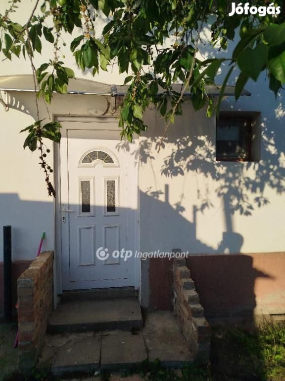 Eladó 67 nm-es ház Mohács