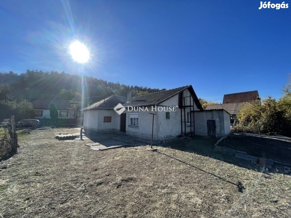 Eladó 75 nm-es ház Sülysáp