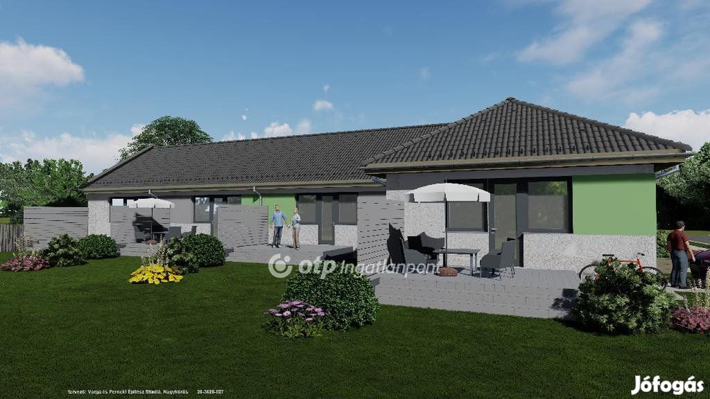 Eladó 77 nm-es lakás Kocsér