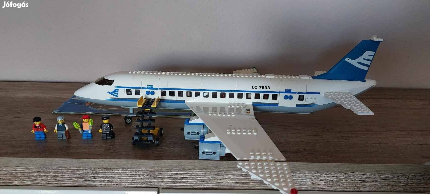 Eladó 7893, Utasszállító repülő, LEGO City