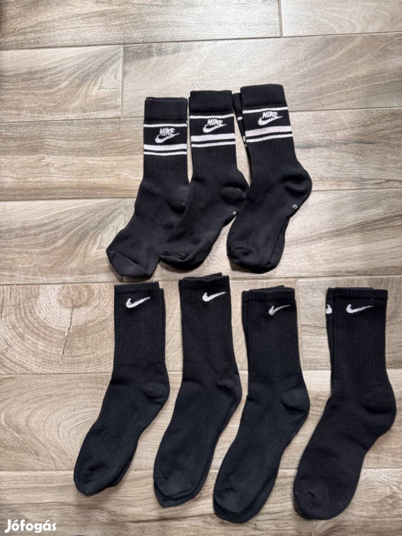 Eladó 7 pár Nike zokni 43/45 méretben 