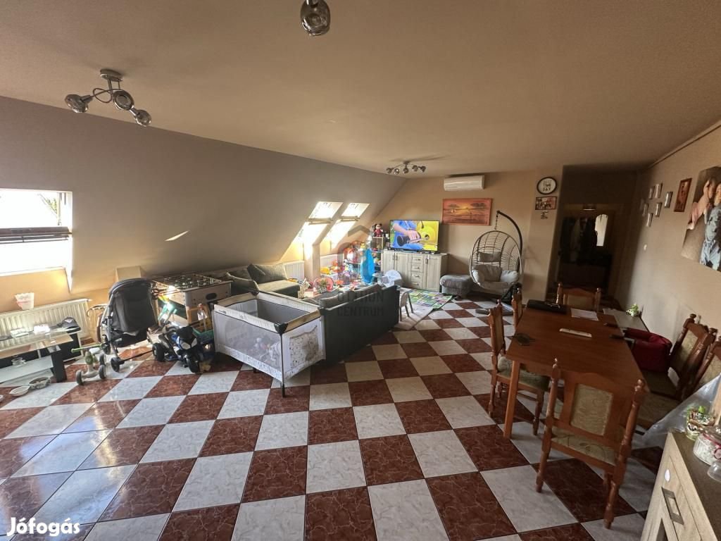 Eladó 80 nm-es lakás Lenti