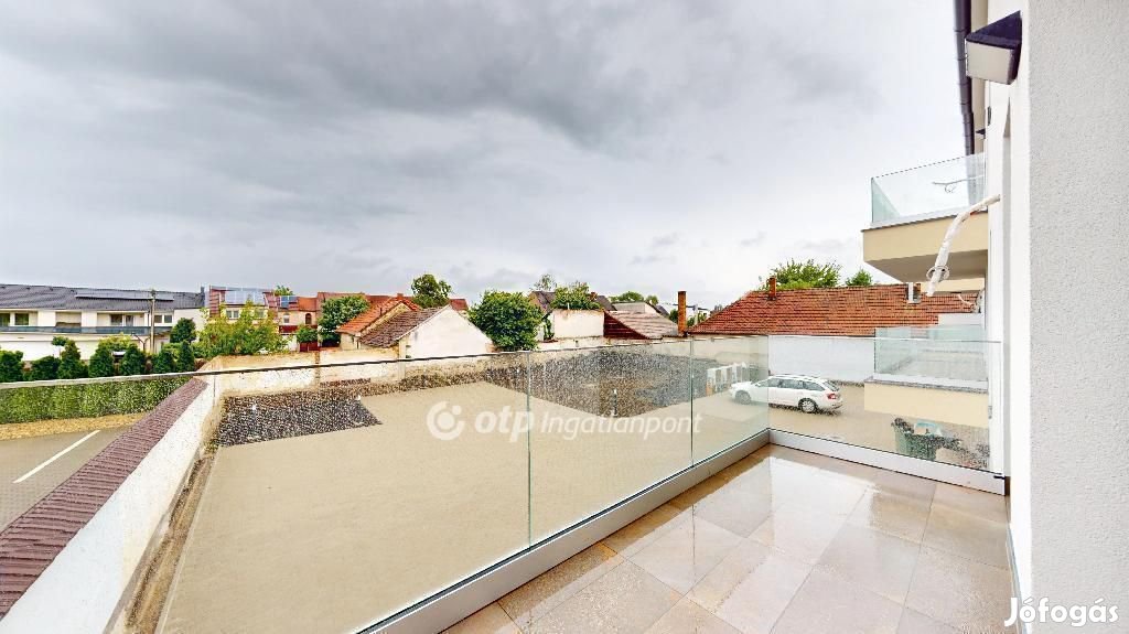 Eladó 81 nm-es lakás Nyíregyháza