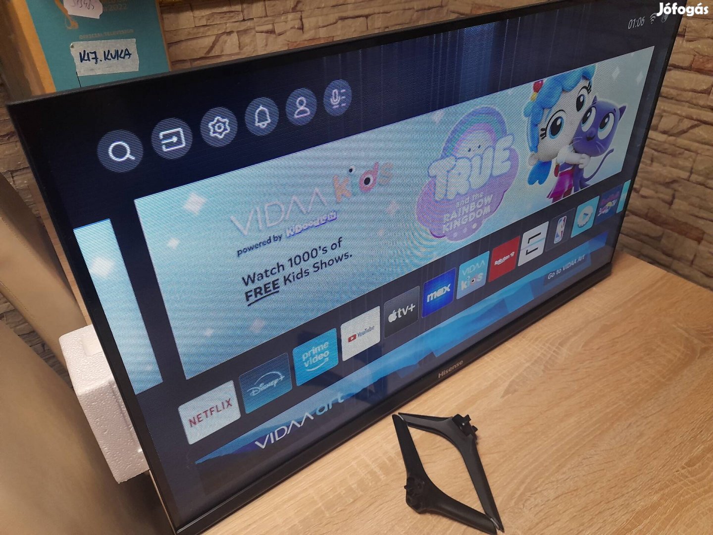 Eladó 82cm smart okos tv!Vadi új.4ks