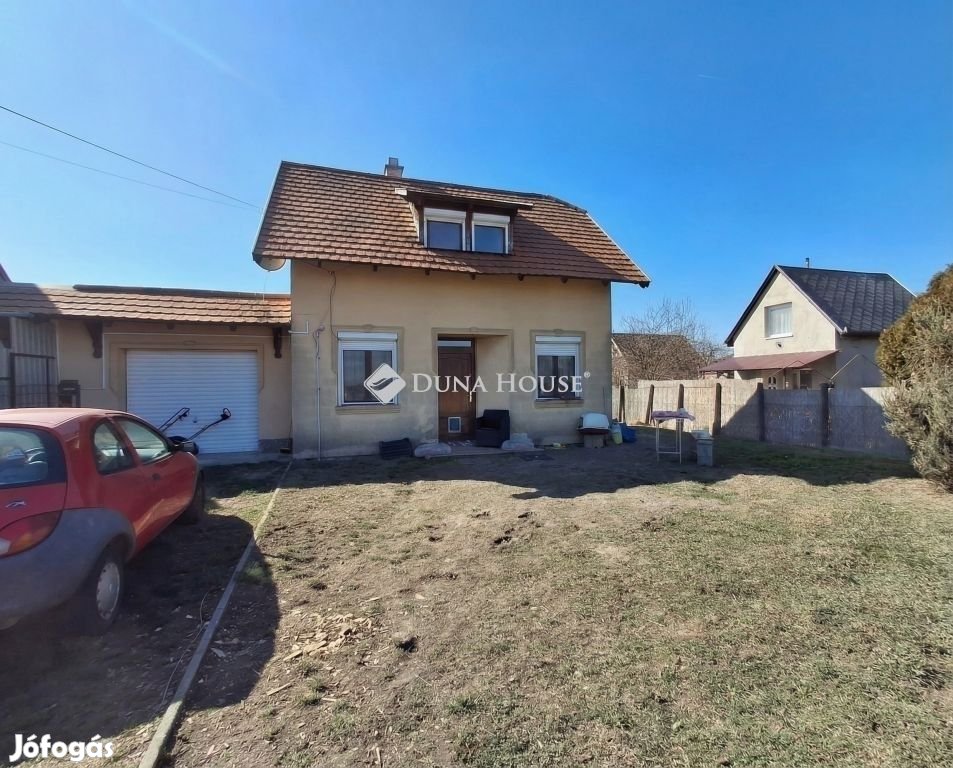 Eladó 86 nm-es ház Ráckeve