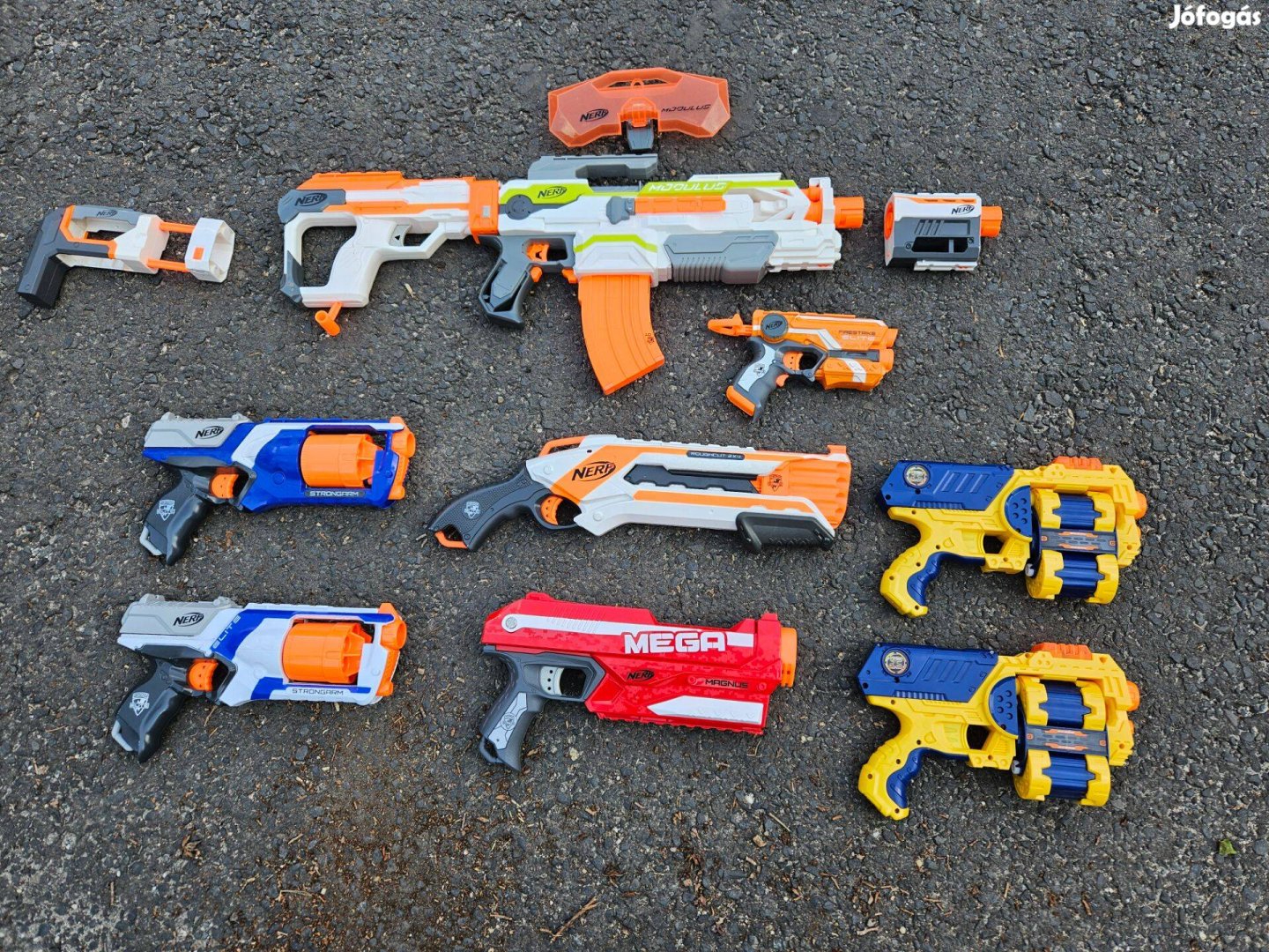 Eladó 8 db-os Nerf játék fegyver kollekció
