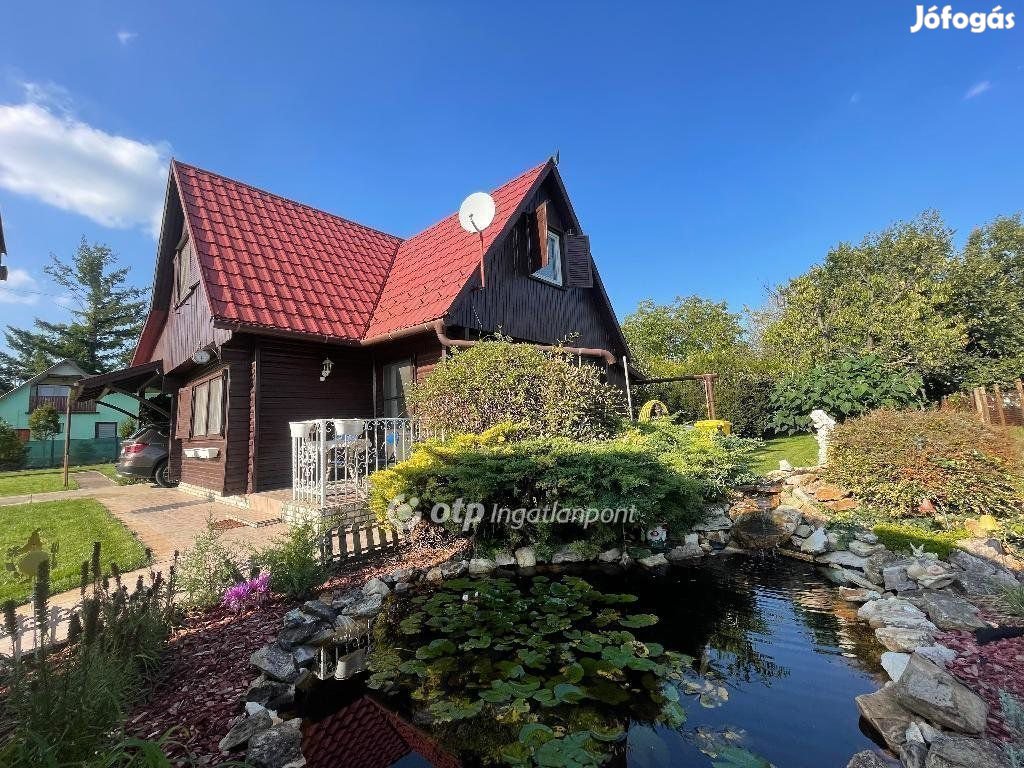 Eladó 90 nm-es ház Orosháza