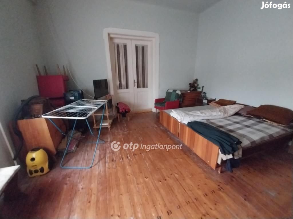 Eladó 91 nm-es ház Izsák
