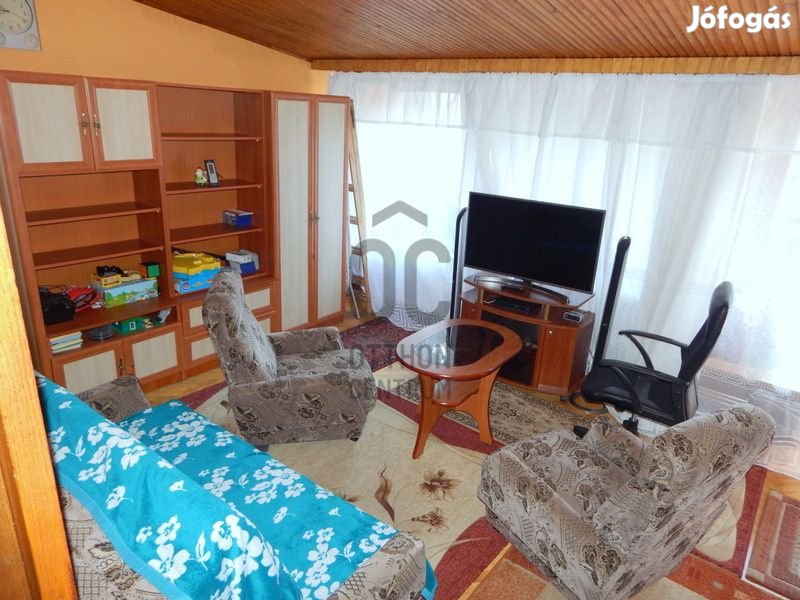 Eladó 92 nm-es ház Zalaegerszeg