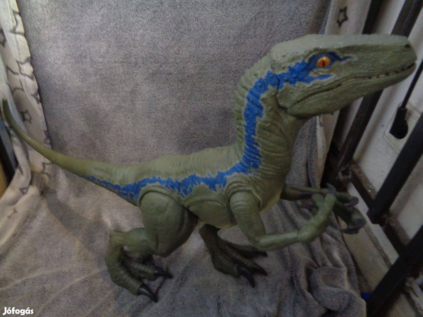 Eladó 93cm GCT93 Jurassic World Dino Super Velociraptor dinoszaurusz