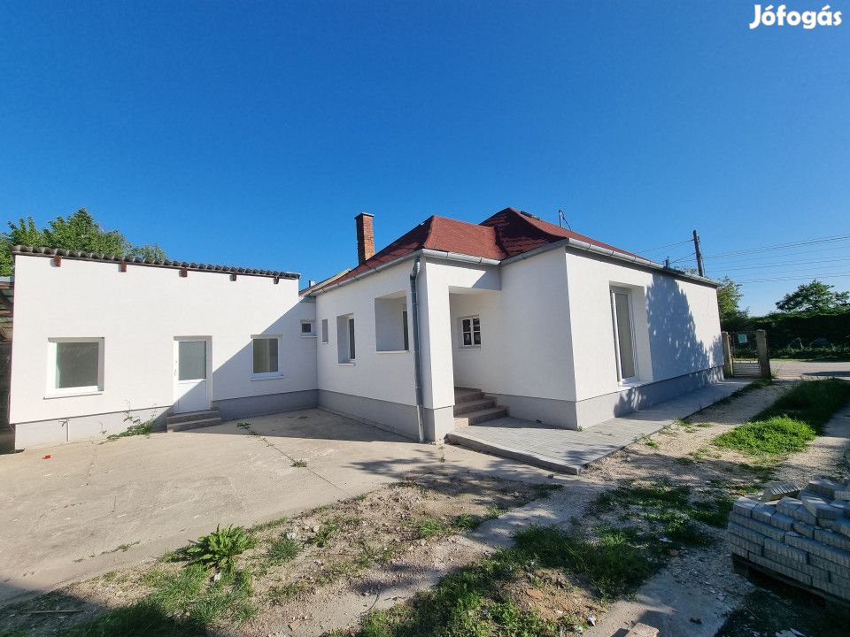 Eladó 97 nm-es Újszerű állapotú Családi ház Hegyeshalom
