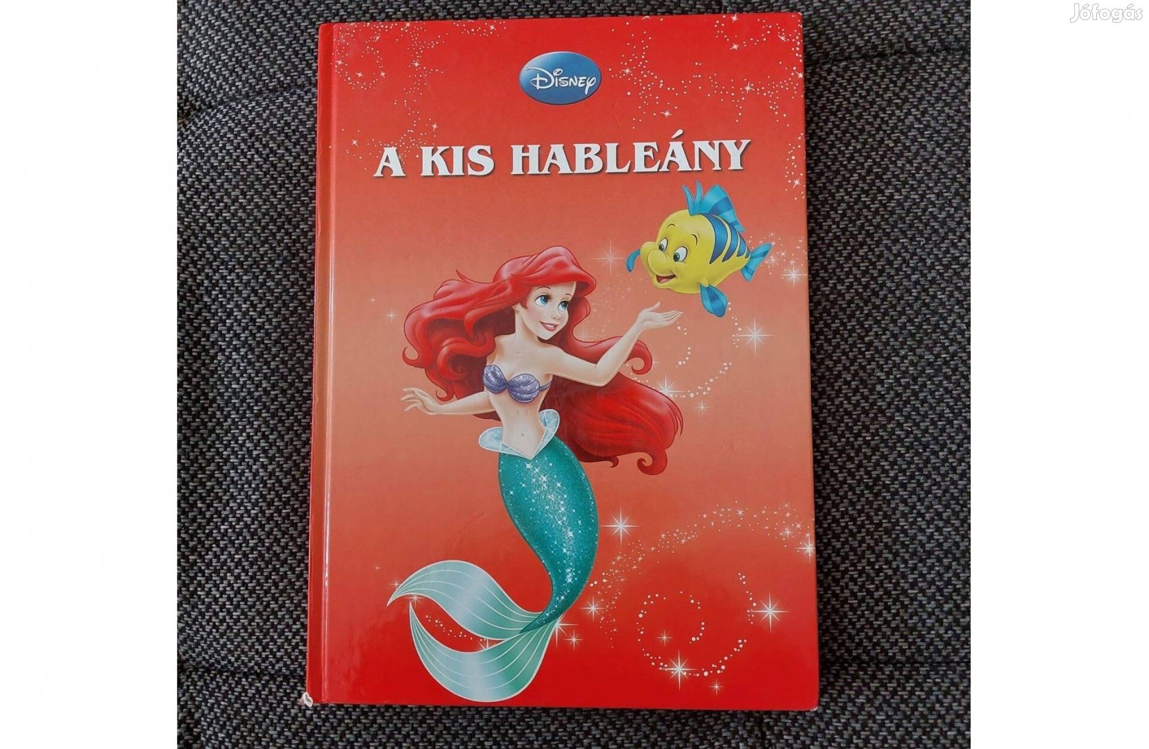 Eladó A kis hableány piros Disney mesekönyv