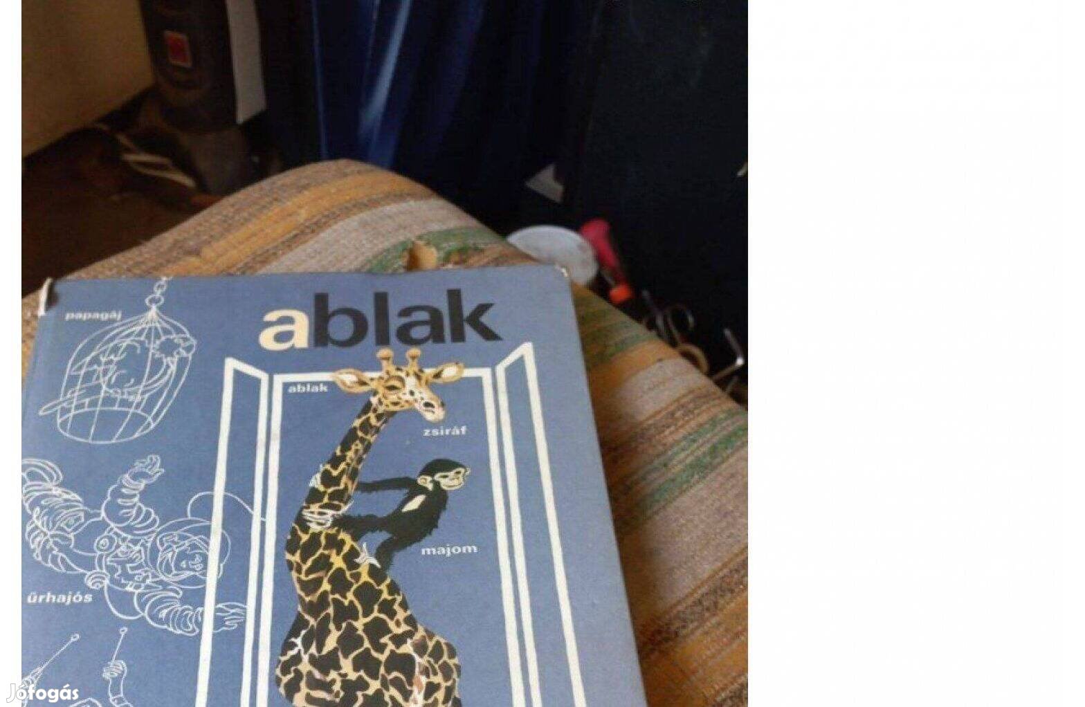 Eladó Ablak zsiráf kék