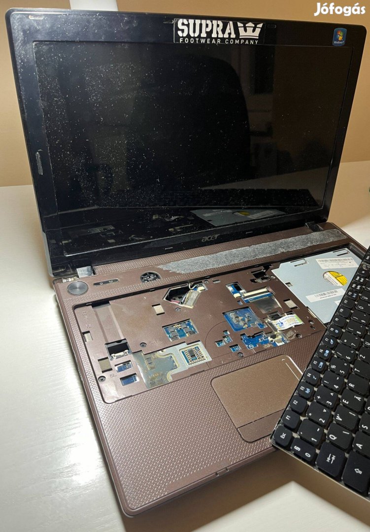 Eladó Acer Aspire 5742 laptop alkatrésznek