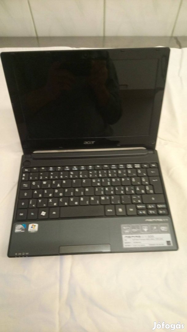 Eladó Acer Aspire ONE D255 laptop