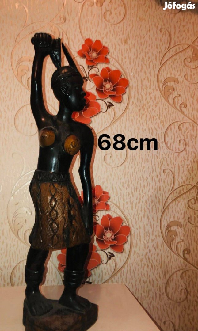 Eladó Afrikai stilusű tömörfából készült szobor