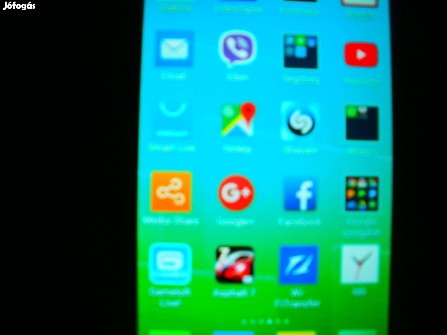 Eladó Alcatel One Touch Idol 2 S 6050Y kártyafüggetlen mobiltelefon