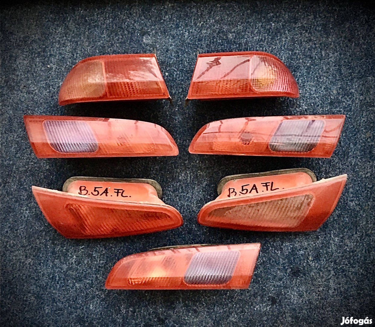Eladó Alfa 147, 156 face lift hátsó lámpa 8000ft/db. Bp/posta