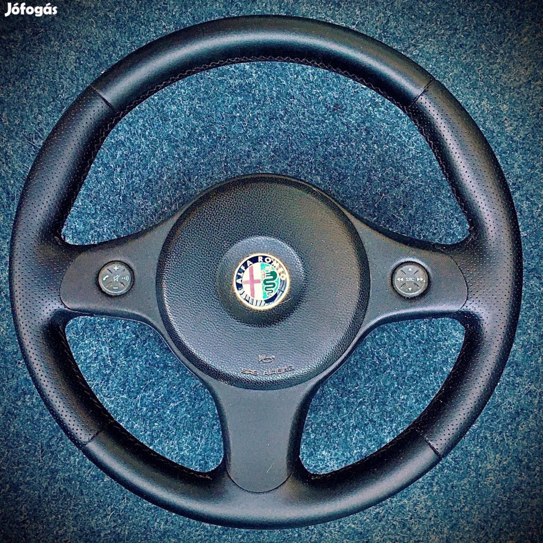 Eladó Alfa 159 Brera Spider hibátlan perforált kormány. Bp/posta