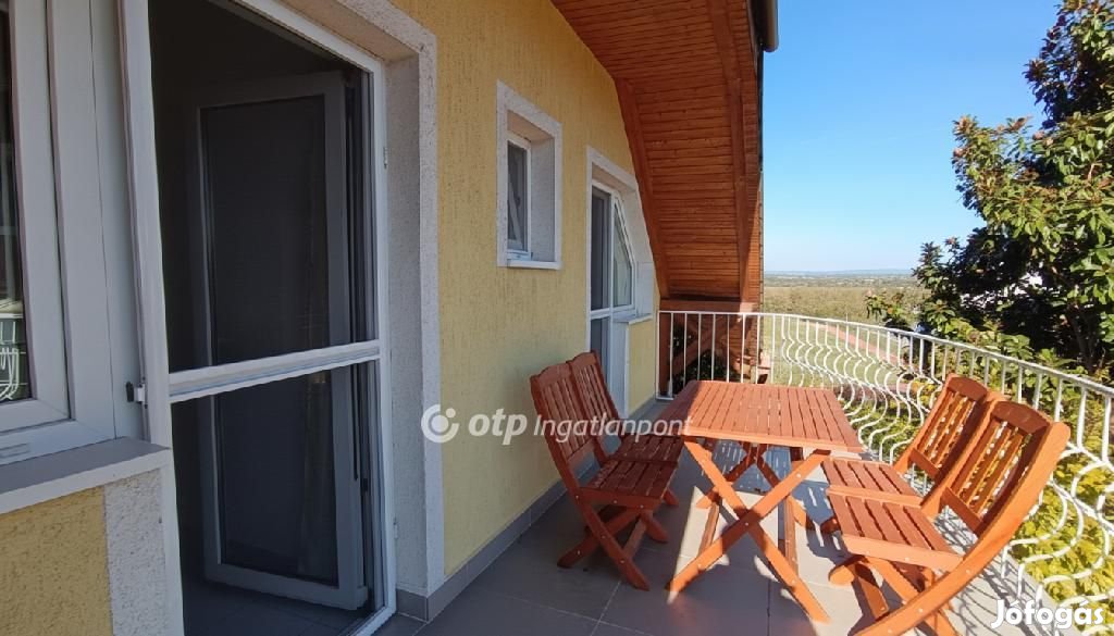 Eladó Apartman, Balatonboglár