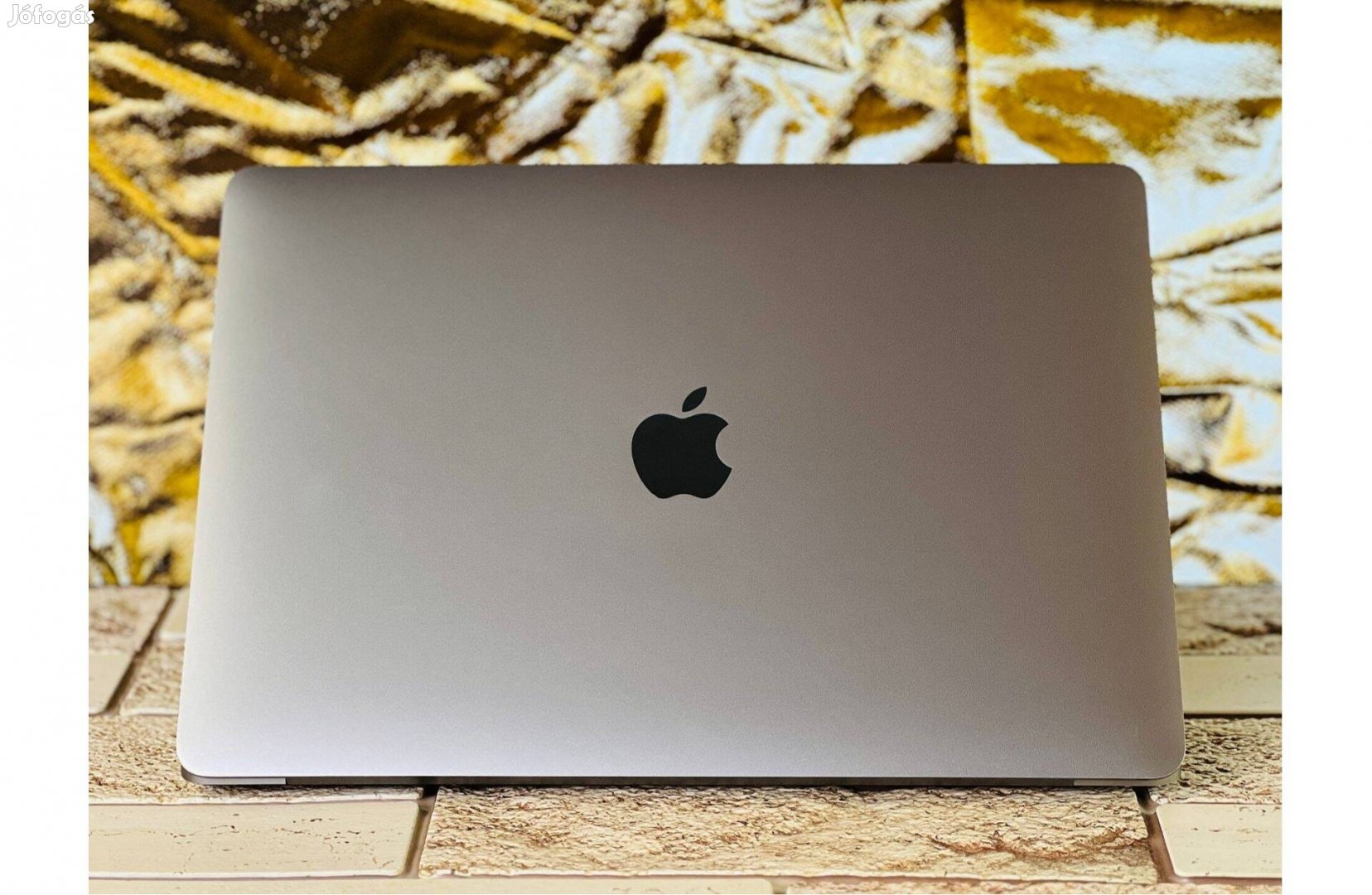 Eladó Apple Macbook Pro 2020 13" M1, 16 GB, 256 GB - L5402