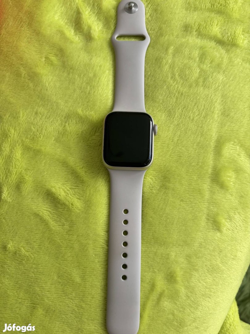 Eladó Apple Watch SE 40mm