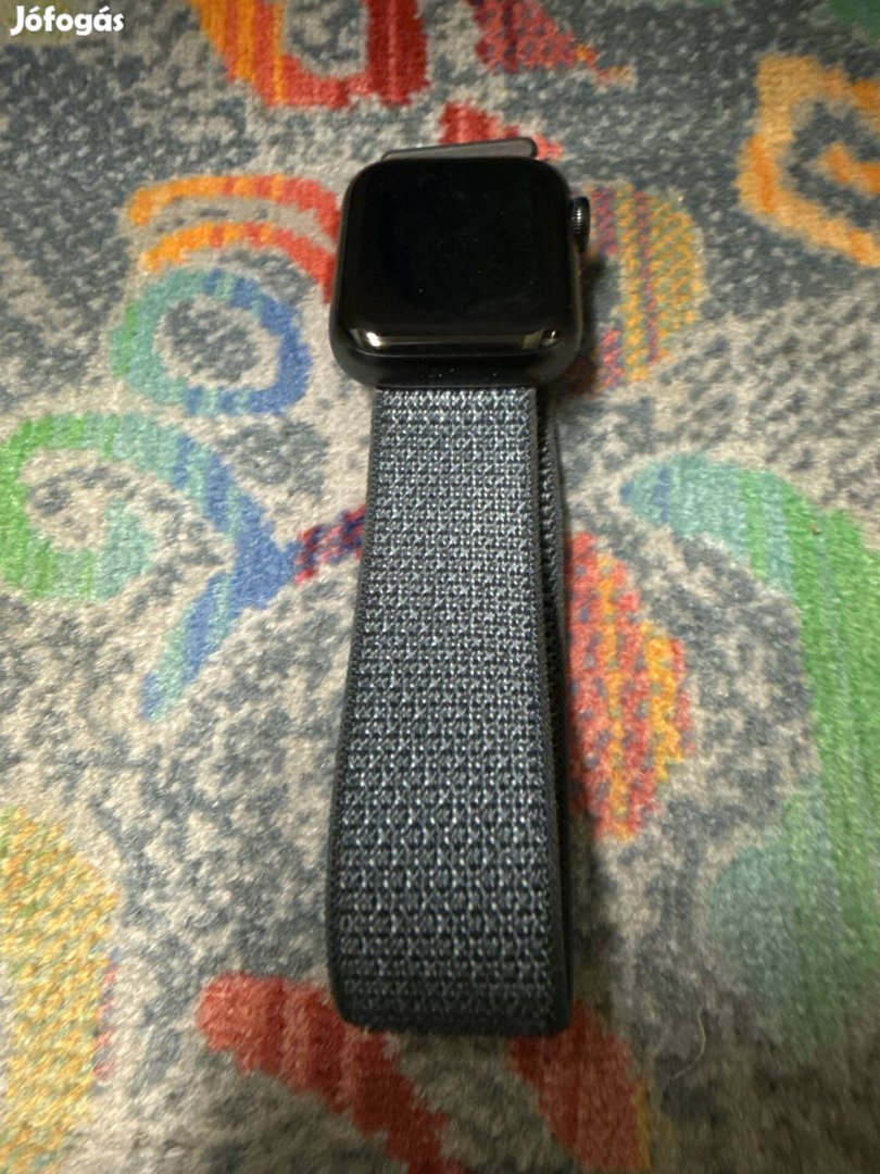 Eladó Apple Watch SE