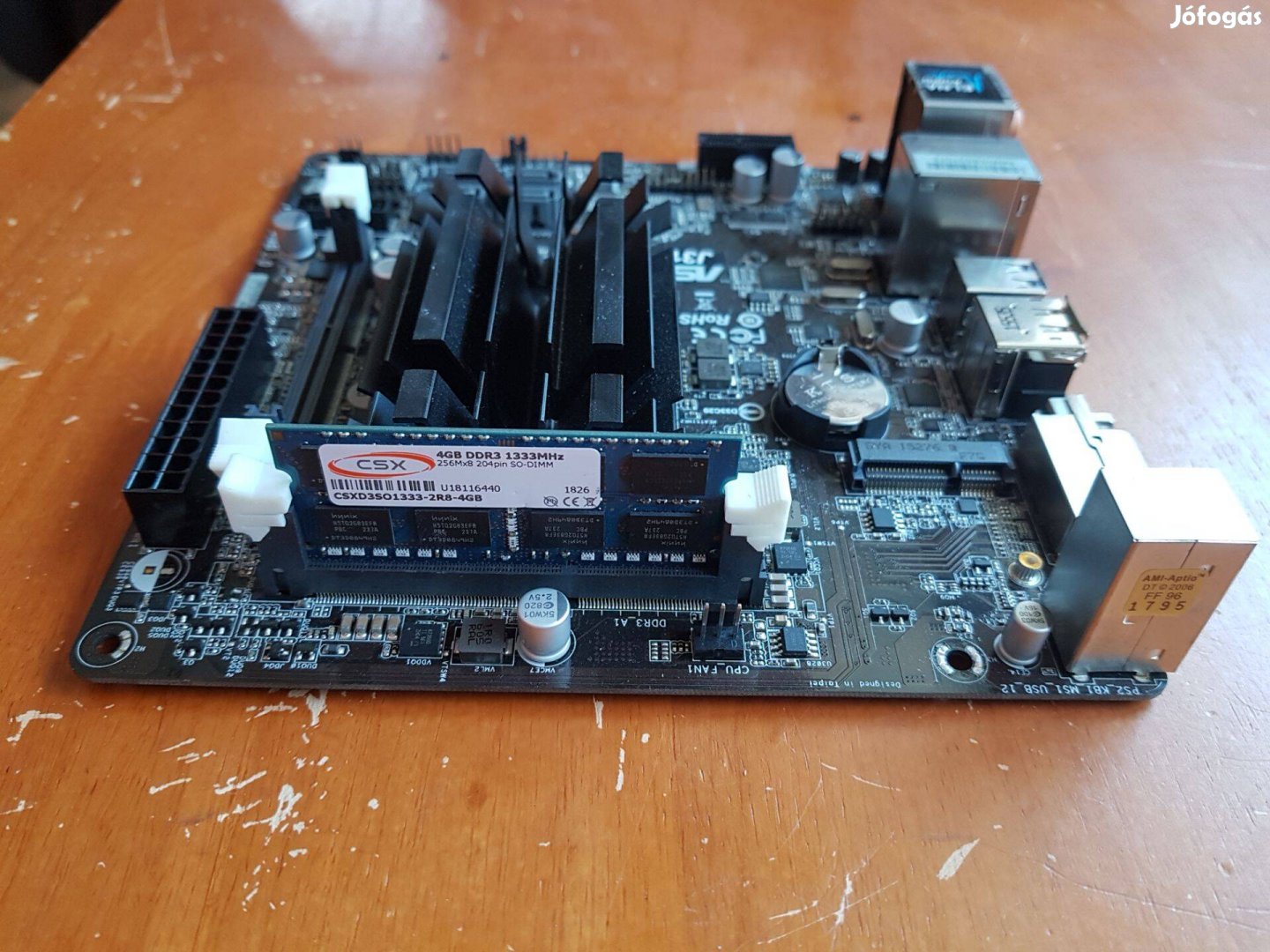 Eladó Asrock J3160-Itx Mini-Itx alaplap 4GB rammal