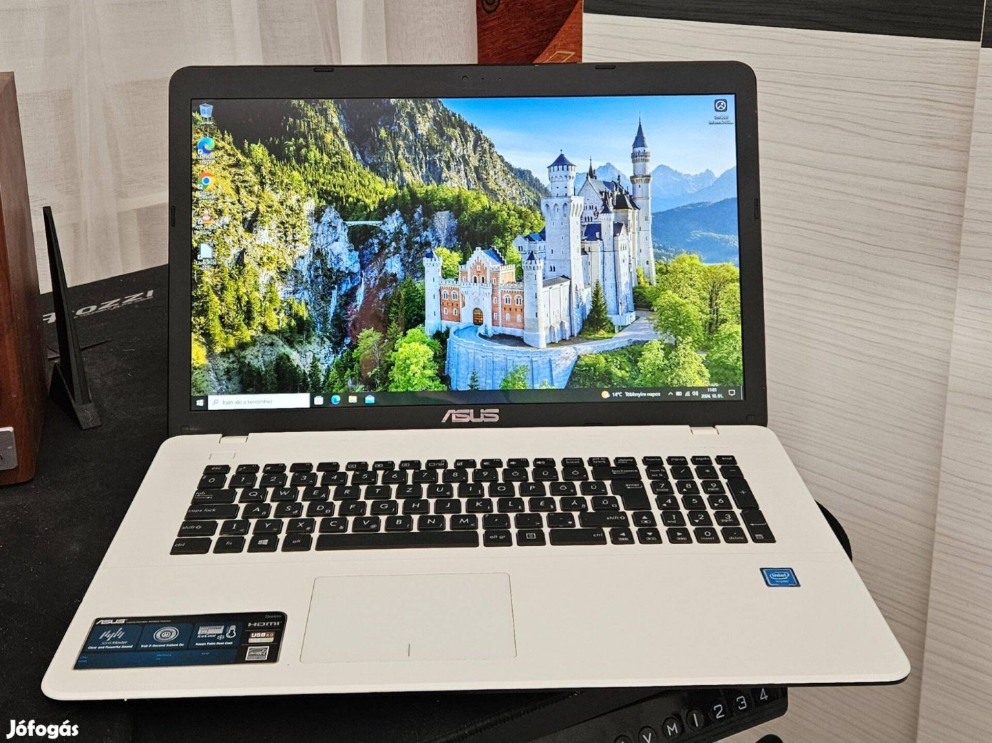 Eladó Asus Laptop - Kiváló Állapotban!