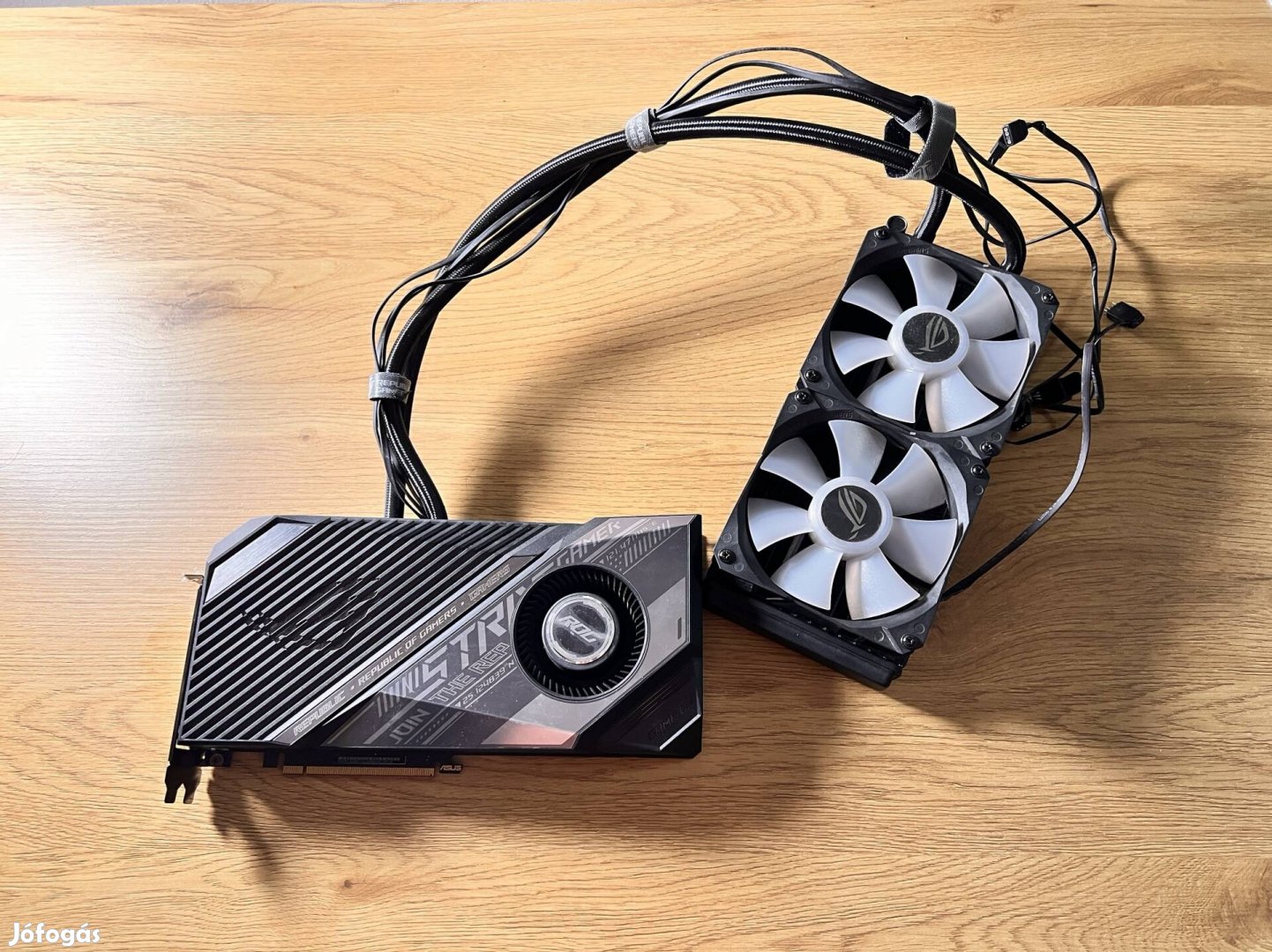 Eladó Asus ROG Strix LC Radeon RX 6900 XT