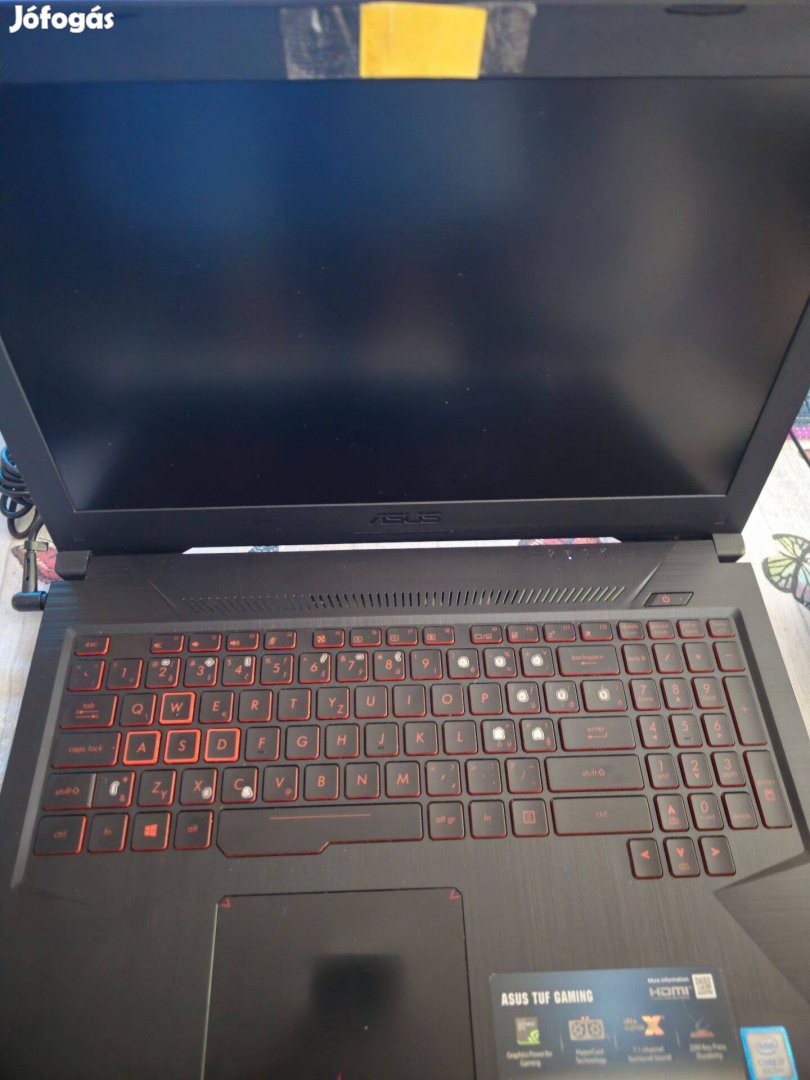 Eladó Asus Tuf FX504GD gamer laptop