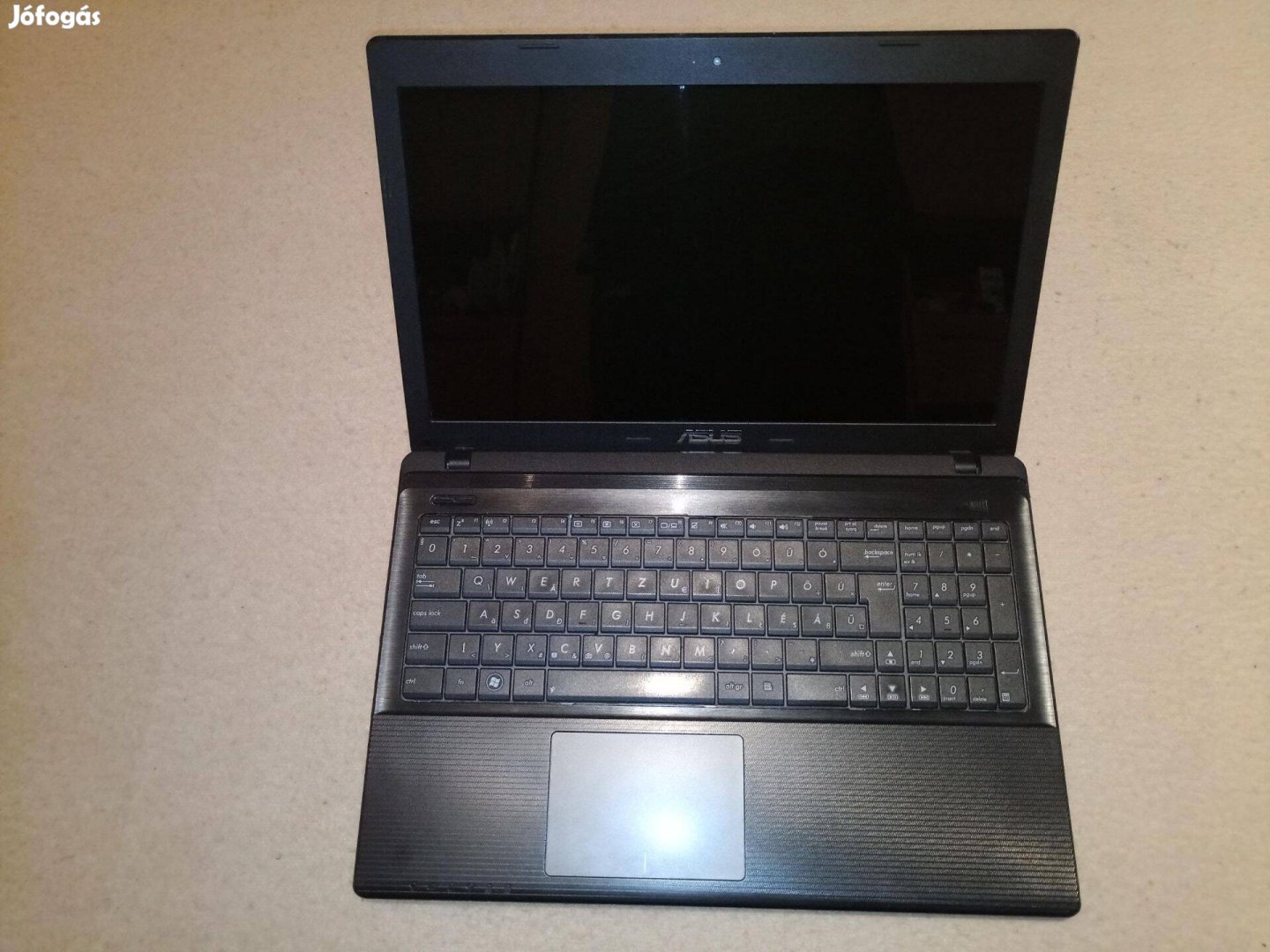 Eladó Asus X55U-SX007D laptop