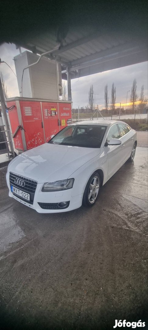 Eladó Audi A5 2.0TDI .