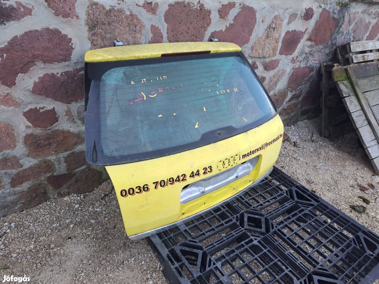 Eladó Audi A6 C5 csomagtér ajtó / hátsó ajtó