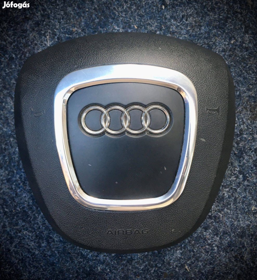 Eladó Audi B7 B8 három küllős hibátlan légzsák akár cserélve. Bp/posta