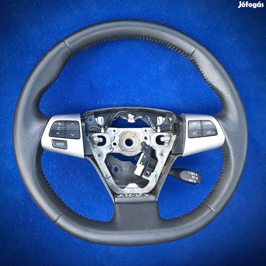 Eladó Auris Corolla E15, E150 hibátlan kormány akár cserélve. Bp/posta