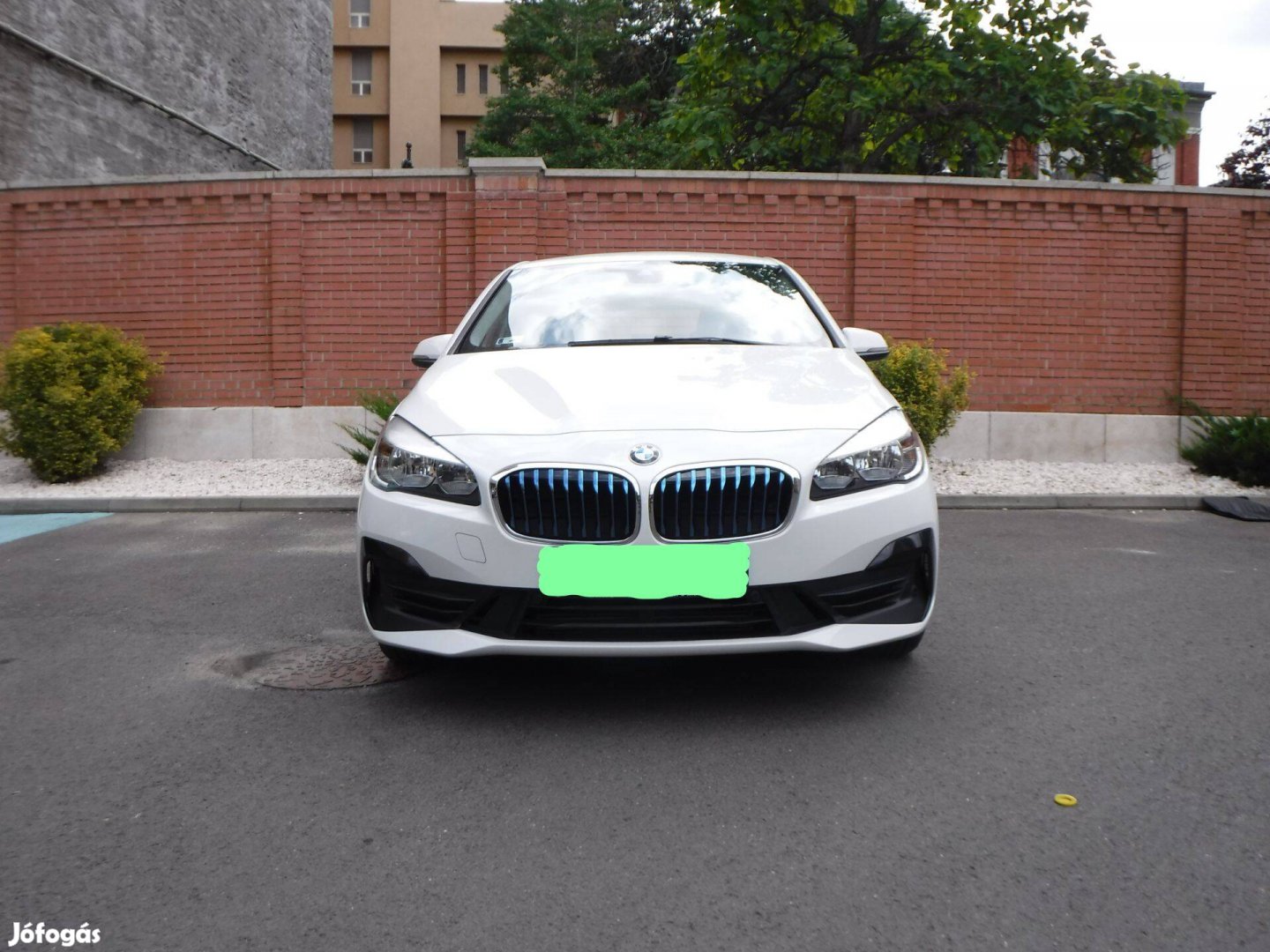 Eladó BMW 225XE