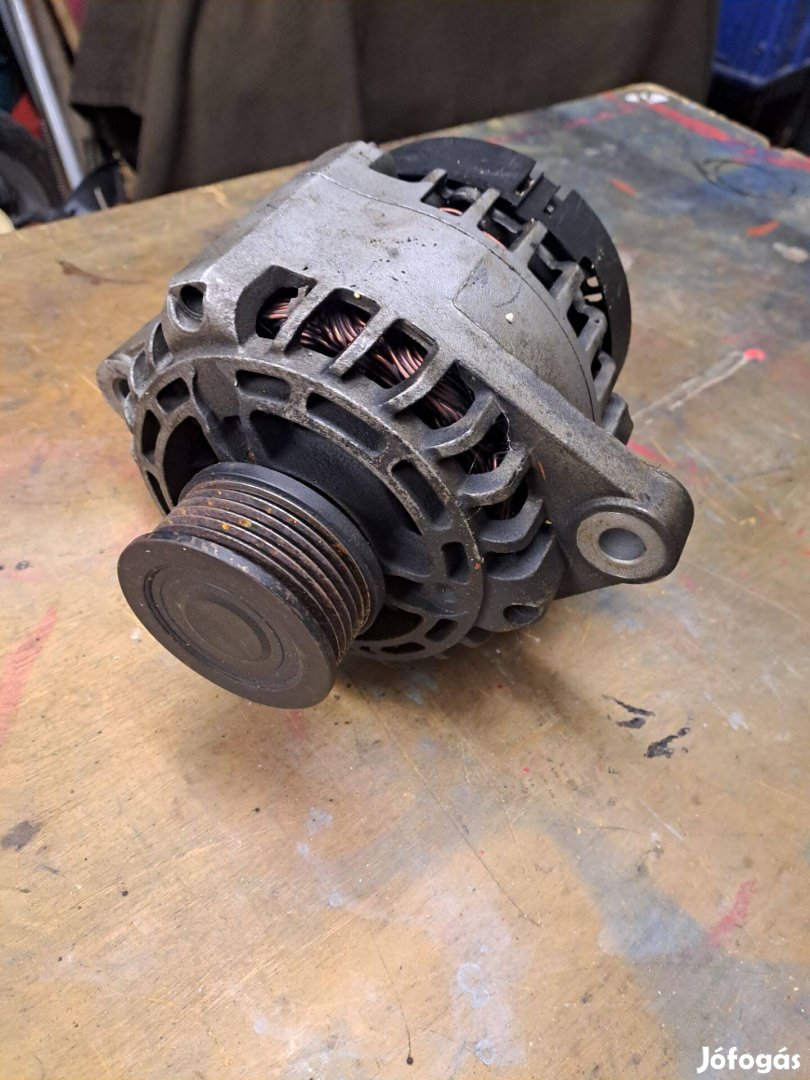 Eladó BMW E90/91 320D Generátor