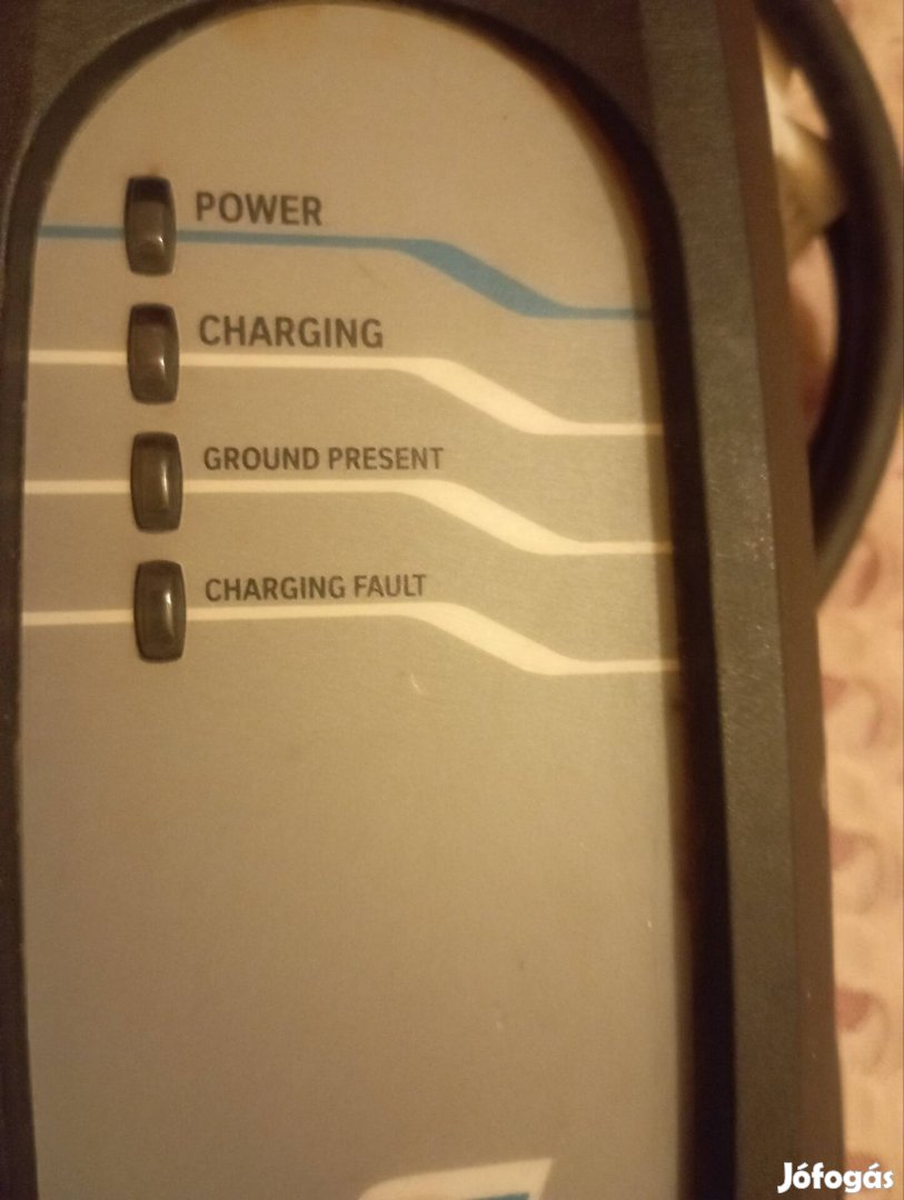 Eladó BMW Elektromos Töltö 