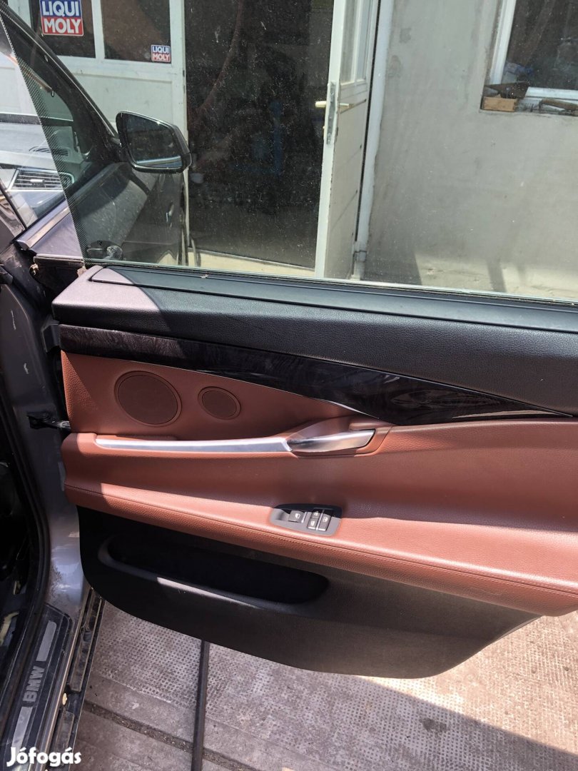 Eladó BMW F07 GT komplett bőr belső ülések, ajtó kárpitok