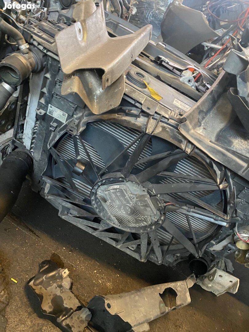 Eladó BMW F10 F11 hűtőszett